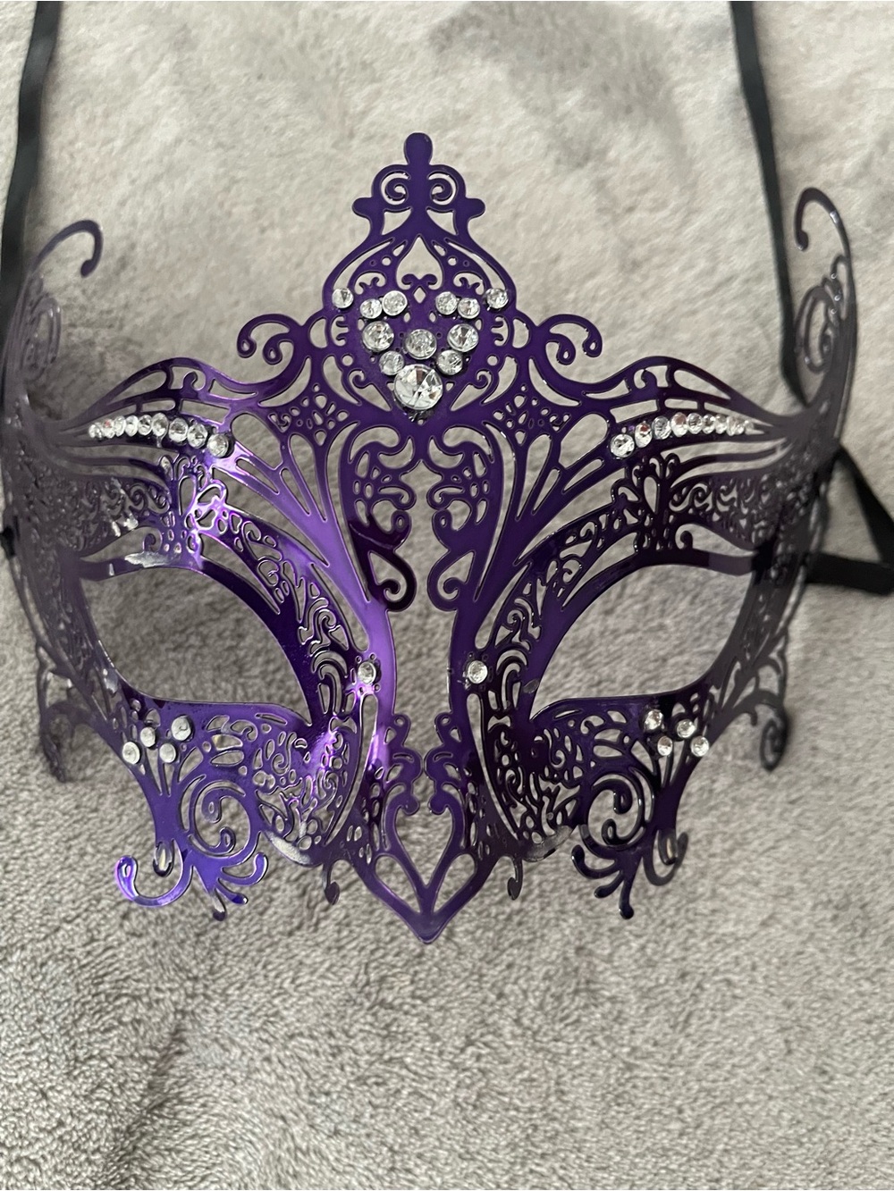 Halloween Purple Filigree Masquerade Mask with Rhinestones